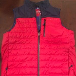 BNWT Vineyard Vines Vest ! Light weight